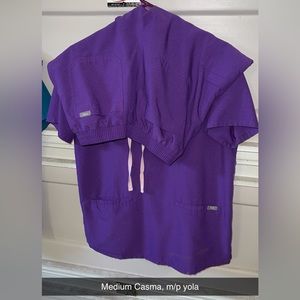 Figs Purple Scrub Set